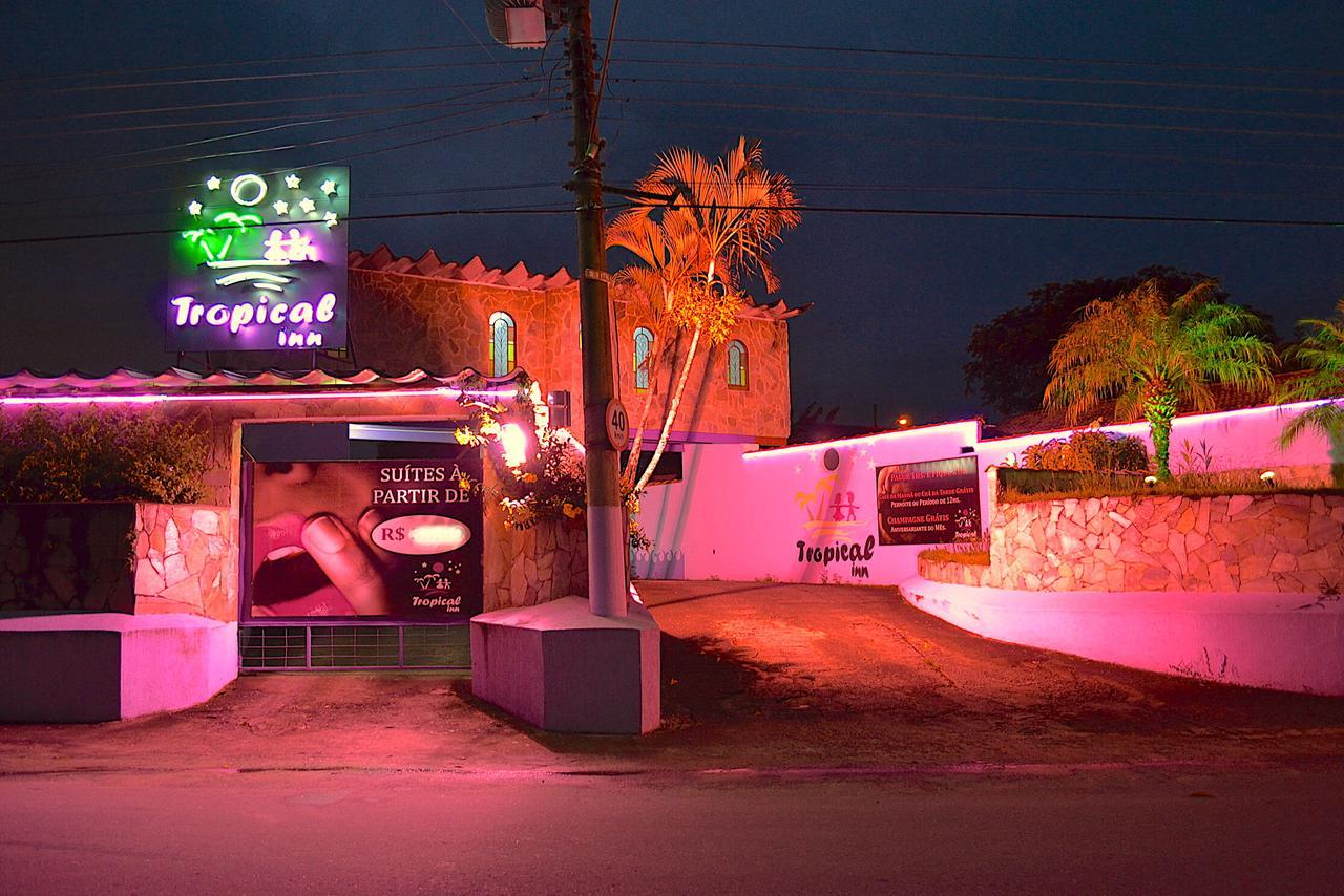 Motel Tropical Inn 卡萨帕瓦 外观 照片