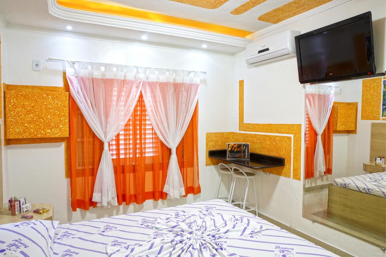 Motel Tropical Inn 卡萨帕瓦 外观 照片